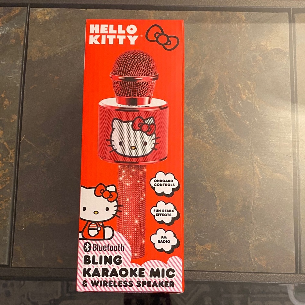 New Hello Kitty Bling Karaoke Microphone and wireless Speaker